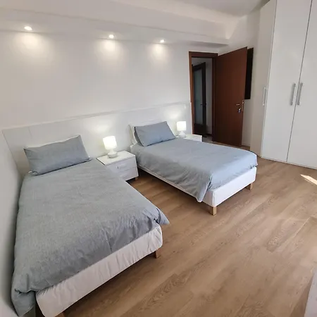 Casa Raut - Spacious 2-bedroom Or 3-bedroom Near Pordenone And Aviano - Quiet Area Apartman Cordenons
