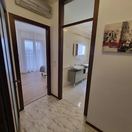 Casa Raut - Spacious 2-bedroom Or 3-bedroom Near Pordenone And Aviano - Quiet Area Apartman Cordenons