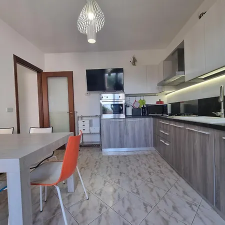 Casa Raut - Spacious 2-bedroom Or 3-bedroom Near Pordenone And Aviano - Quiet Area Apartman *